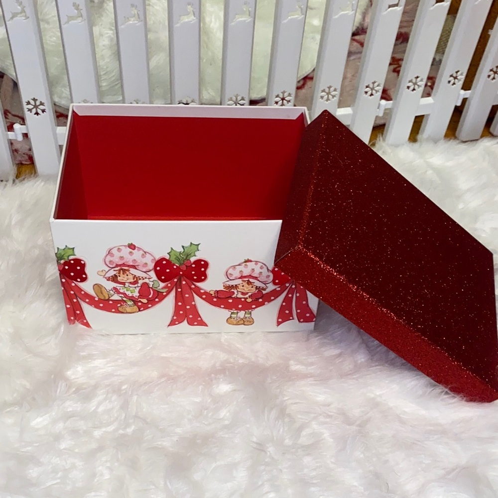 Strawberry Shortcake Red Glitter Holiday Storage Gift Keepsake Box